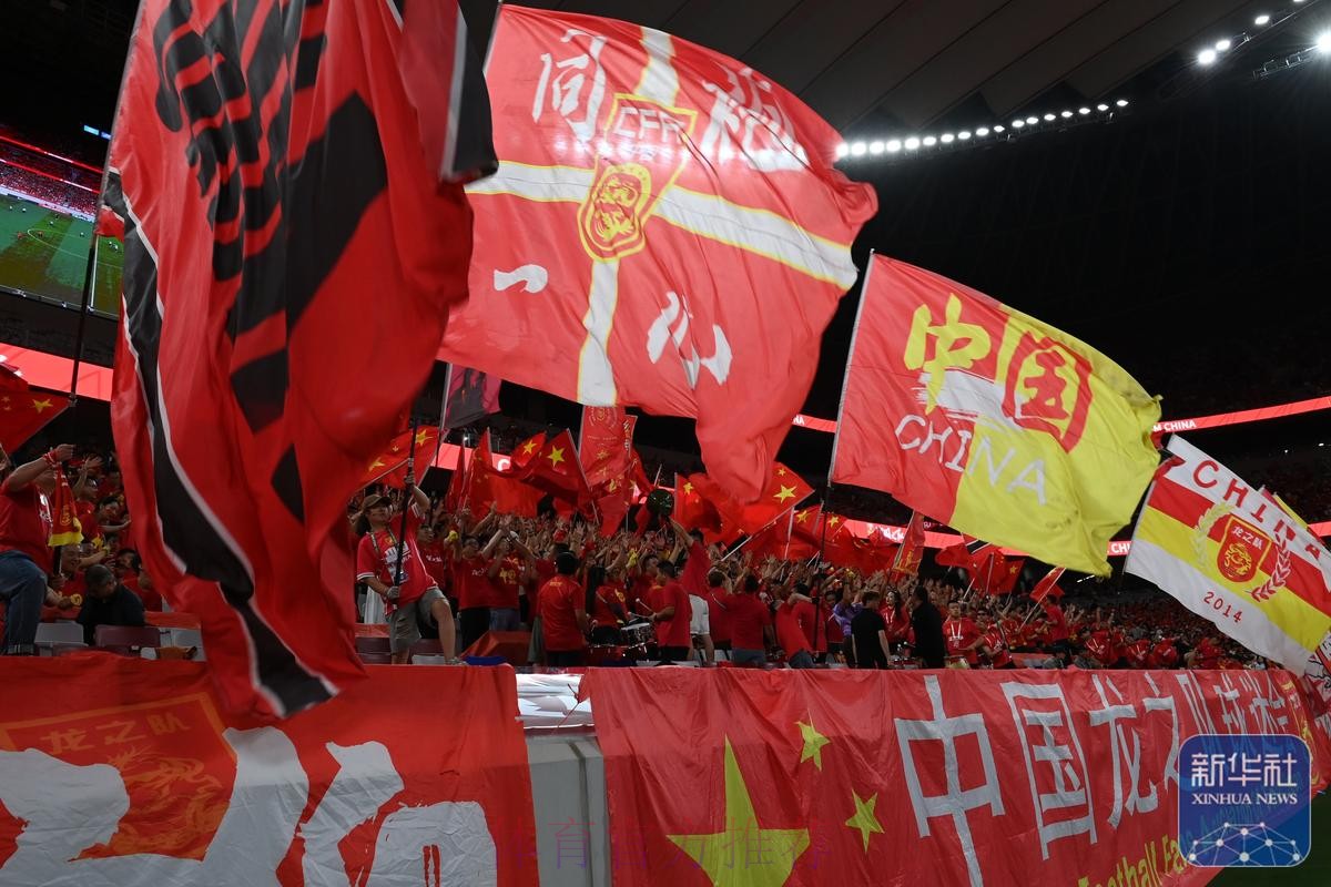 六战全胜未失一球 中国U13选拔队勇夺“梦想杯” 冠军